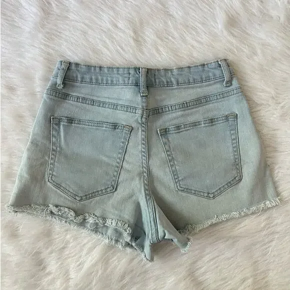 Forever 21 High Rise Light Wash Embroidered Flowers Denim Shorts Size 26 | 2 - Picture 3 of 7